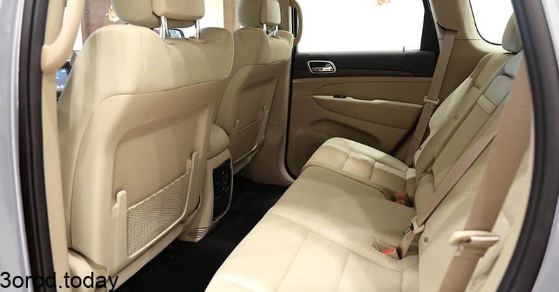 E8kepHsXMAIA10i - عروض السيارات : عروض مجموعة صالح للسيارات علي جيب جراند شيروكي لارييدو دبل موديل 2021